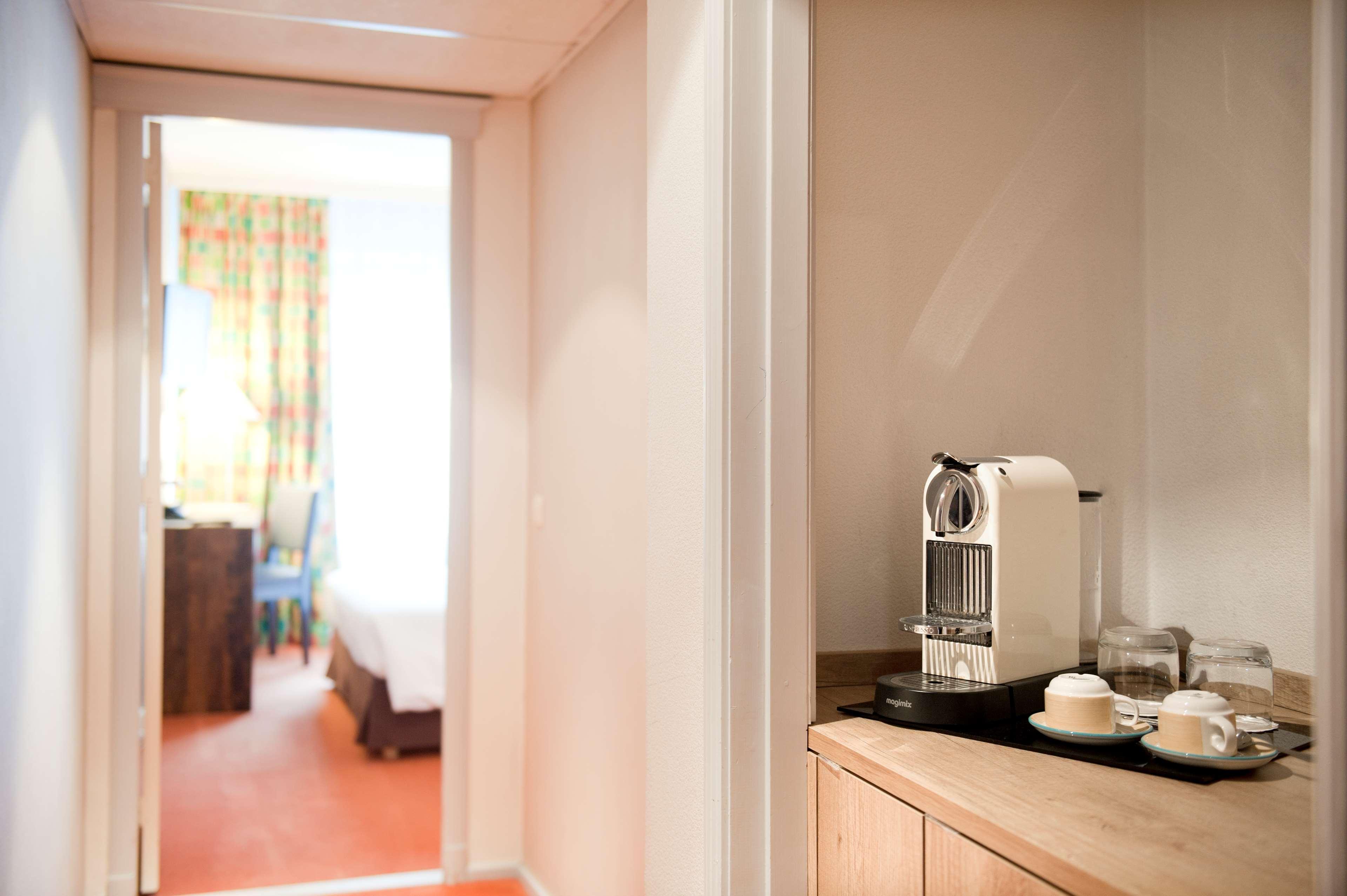 New Hotel Charlemagne Βρυξέλλες Εξωτερικό φωτογραφία
