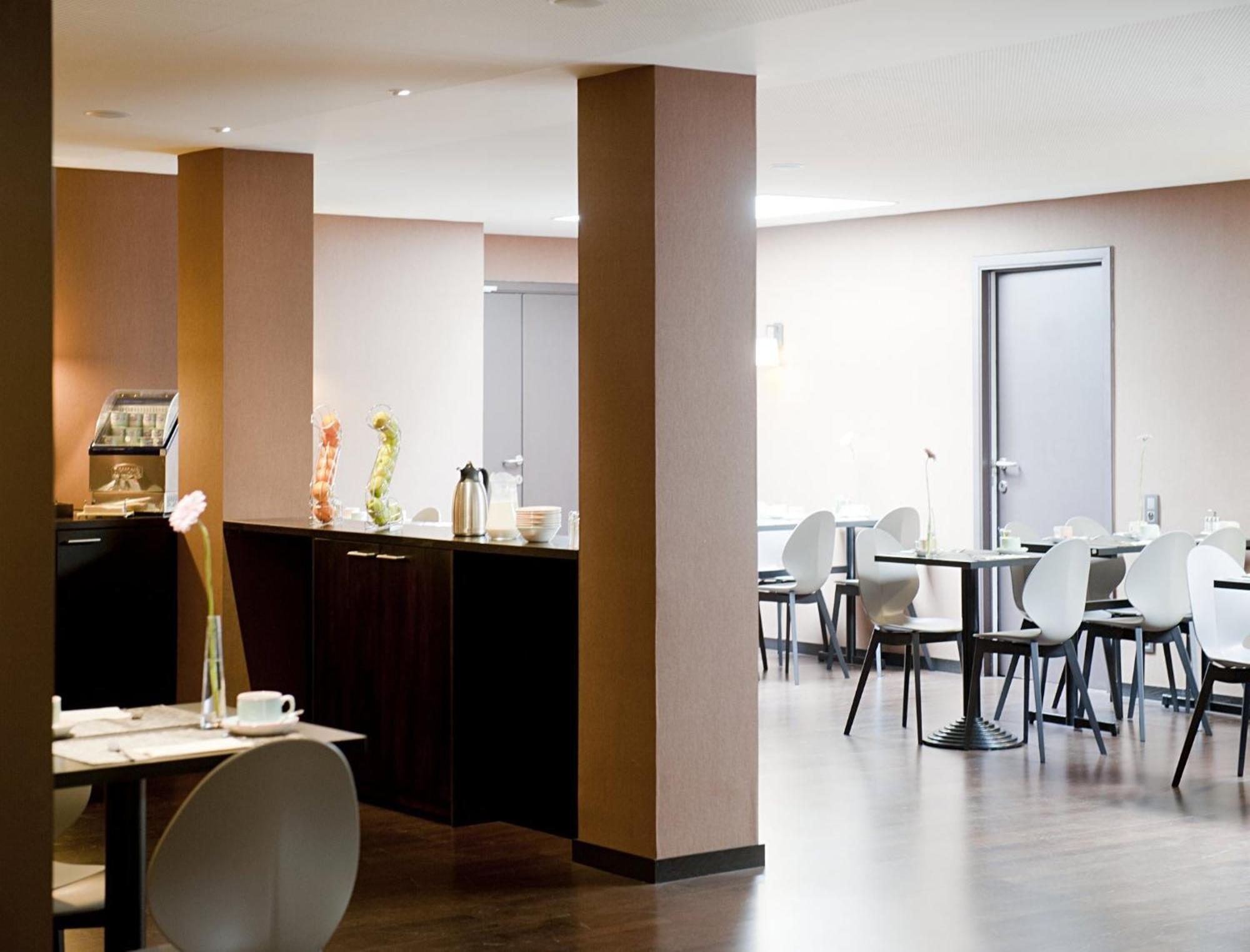 New Hotel Charlemagne Βρυξέλλες Εξωτερικό φωτογραφία