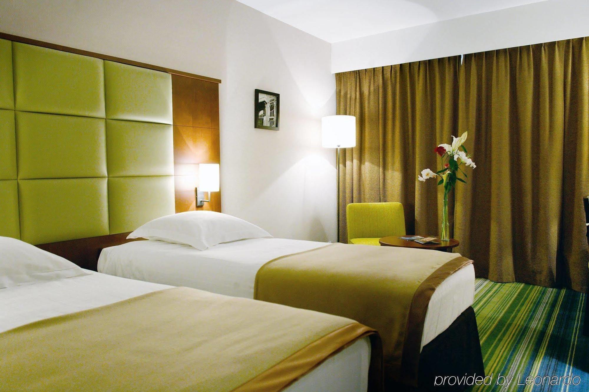 New Hotel Charlemagne Βρυξέλλες Δωμάτιο φωτογραφία